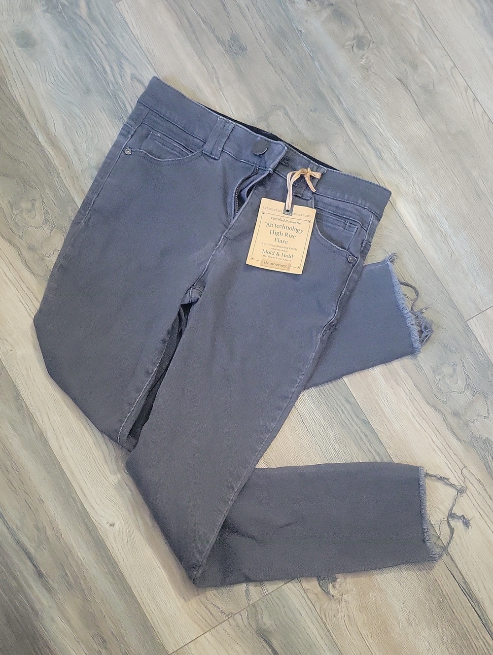 Democracy High-Rise Frayed Hem Jeans in Slate